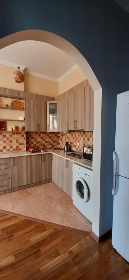 Apartment On Aleksandr Pushkin Street Tbilisi Ngoại thất bức ảnh