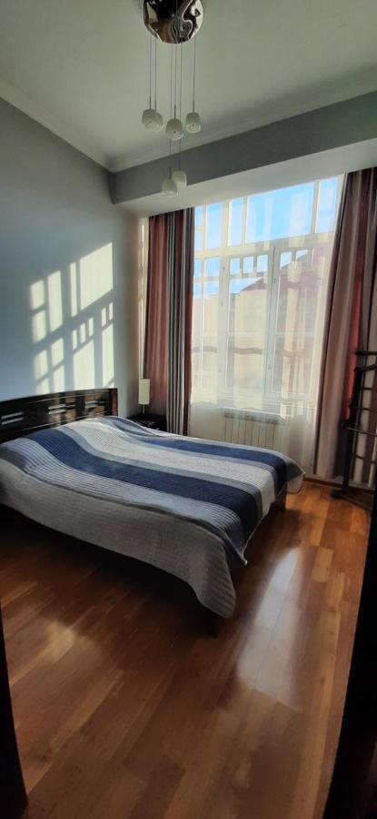 Apartment On Aleksandr Pushkin Street Tbilisi Ngoại thất bức ảnh