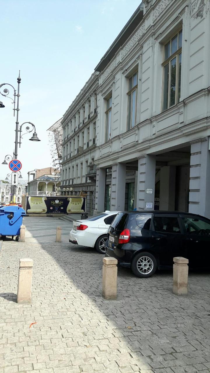 Apartment On Aleksandr Pushkin Street Tbilisi Ngoại thất bức ảnh